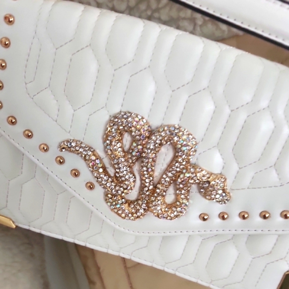 Aldo Collection Cream Crossbody Bag with Gold Details - Picture 3 of 9